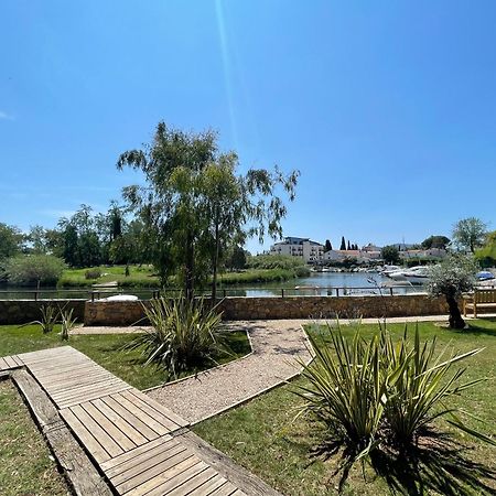 Camping Les Cigales Hotel Mandelieu La Napoule Bagian luar foto