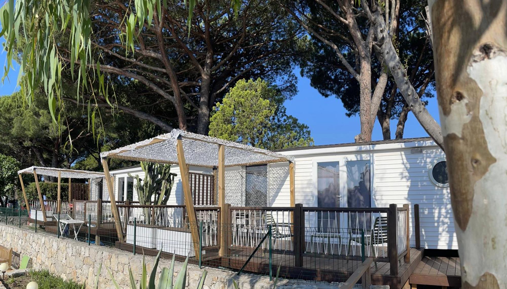 Camping Les Cigales Hotel Mandelieu La Napoule Bagian luar foto