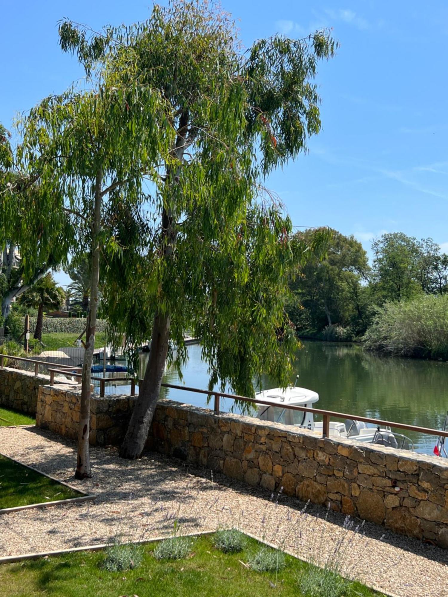 Camping Les Cigales Hotel Mandelieu La Napoule Bagian luar foto